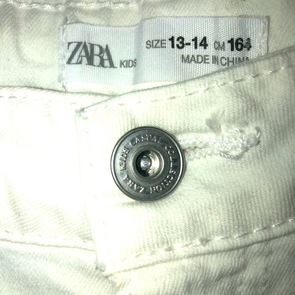 Shorts that are to cute to handle - Picture 4 of 6